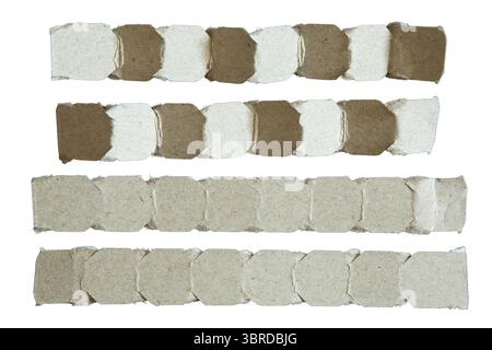 Linguetta perforata dell'imballaggio isolata su sfondo bianco con percorso di ritaglio Foto Stock