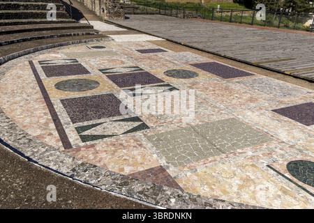 Piccolo anfiteatro romano Odeon di Lione in cima alla collina di Fourviere, Lione, Alvernia-Rodano-Alpi, Metropole de Lyon, Francia Foto Stock