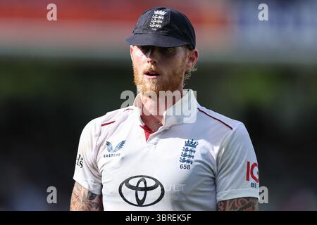 Capitano inglese Ben Stokes durante il 3° Rothesay test Match Day 3 Inghilterra contro India a Lords, Londra, Regno Unito, 12 luglio 2025 (foto di Mark Cosgrove/News Images) Foto Stock