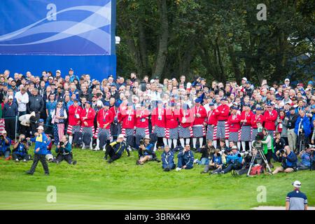 Nel terzo giorno singolo Ryder Cup 2014, Gleneagles, Scotland foto Credit: Mark Newcombe / visionsingolf.com la Ryder Cup 2014 è stata la 40esima edizione di questo prestigioso torneo biennale di golf tra squadre provenienti da Europa e Stati Uniti. Tenuto dal 26 al 28 settembre 2014, al PGA Centenary Course di Gleneagles in Scozia, l'Europa difese con successo il titolo con una vittoria dominante.​ Foto Stock