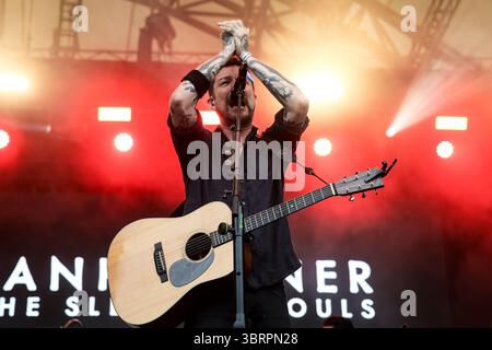 Eden Project, Cornovaglia, Regno Unito. 13 luglio 2025. Frank Turner & The Sleeping Souls si esibiscono all'Eden Sessions, Eden Project, Cornovaglia, 13 luglio 2025. Crediti : Jill o'Donnell/Alamy Live News Foto Stock