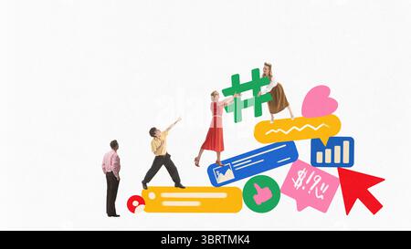 Composizione creativa di persone che costruiscono piramidi con hashtag giganti, icone di cuore e chat che puntano in direzioni diverse Foto Stock