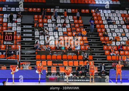 29 novembre 2019, Valencia, VALENCIA, SPAGNA: Vista generale all'interno dello stadio durante la Lega spagnola, Liga Endesa Femenina, partita femminile di basket giocata tra Valencia Basket e Casademont Saragozza al padiglione Fuente de San Luiz, la Fonteta. Il 3 ottobre. 2020 (immagine di credito: © Ivan Terron/AFP7 tramite filo ZUMA) Foto Stock