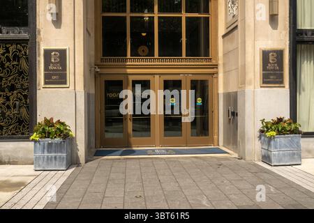 Prenota un edificio della torre a Detroit, Michigan Foto Stock
