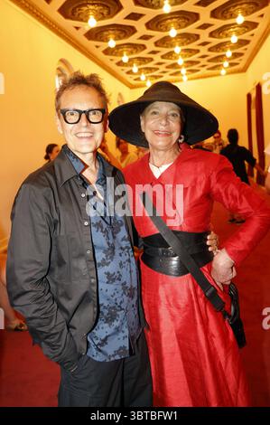 Rolf Scheider und Barbara Engel bei der Benefizgala Gemeinsambunt - Unsere Stimme für ein vielfältiges Berlin im Stage Theater des Westens. Berlino, 14.07.2025 *** Rolf Scheider e Barbara Engel al gala di beneficenza Gemeinsambunt Unsere Stimme für ein vielfältiges Berlin al Stage Theater des Westens Berlin, 14 07 2025 foto:XB.xDummerx/xFuturexImagex bunt 5726 Foto Stock