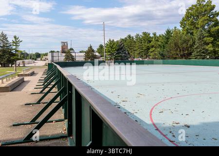 la pista di pattinaggio in linea non viene utilizzata per negligenza Foto Stock