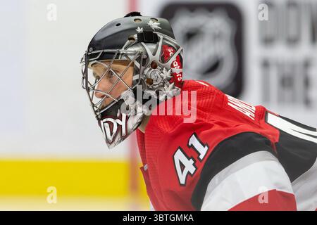 14 ottobre 2019: Craig Anderson (41), portiere degli Ottawa Senators, durante la partita della NHL tra i Minnesota Wild e gli Ottawa Senators al Canadian Tire Centre di Ottawa, Canada. Daniel Lea/CSM (immagine di credito: &Copy; Daniel Lea/CSM tramite cavo ZUMA) Foto Stock
