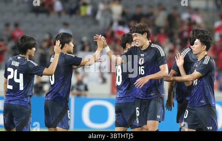 Yongin, Corea del Sud. 15 luglio 2025. I giocatori del Giappone celebrano la vittoria dell'ultima partita maschile tra Giappone e Corea del Sud alla finale dell'EAFF (East Asian Football Federation) e-1 Football Championship 2025 a Yongin, Corea del Sud, 15 luglio 2025. Crediti: Yao Qilin/Xinhua/Alamy Live News Foto Stock