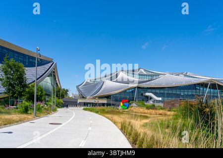 Vista esterna del campus aziendale Google Bay View a Mountain View, California, Stati Uniti Foto Stock
