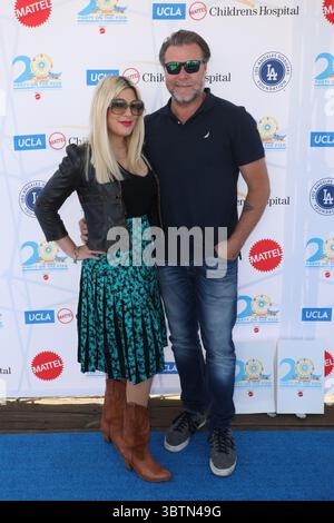 3 novembre 2019, Santa Monica, California, Stati Uniti: 20th Annual UCLA Mattel childrenÂ€™S Hospitalâ€™S â€œParty sul Pierâ€ al molo di Santa Monica a Santa Monica, California il 3 novembre 2019..featuring: Tori Spelling, Dean McDermott.dove: Santa Monica, California, Stati Uniti.quando: 03 Nov 2019.credito: >.**DISPONIBILE SOLO PER gli Stati Uniti* (UMA) Foto Stock
