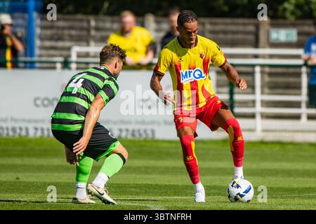 Tom Ince durante il Watford vs AFC Wimbledon amichevole 12/07/25 Foto Stock