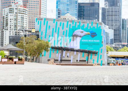 11 ottobre 2020: Melbourne, Australia - 10 ottobre 2020: Federation Square a Melbourne è tranquilla e vuota durante la pandemia di Coronavirus e il relativo blocco. (Immagine di credito: © Chris Putnam/ZUMA Wire) Foto Stock