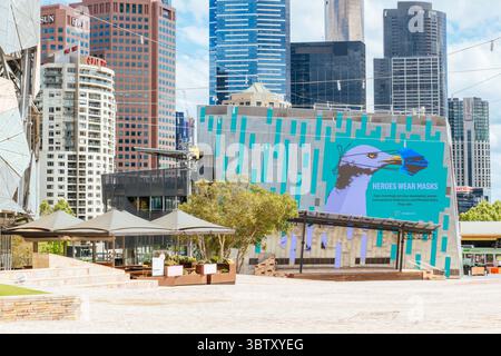 11 ottobre 2020: Melbourne, Australia - 10 ottobre 2020: Federation Square a Melbourne è tranquilla e vuota durante la pandemia di Coronavirus e il relativo blocco. (Immagine di credito: © Chris Putnam/ZUMA Wire) Foto Stock