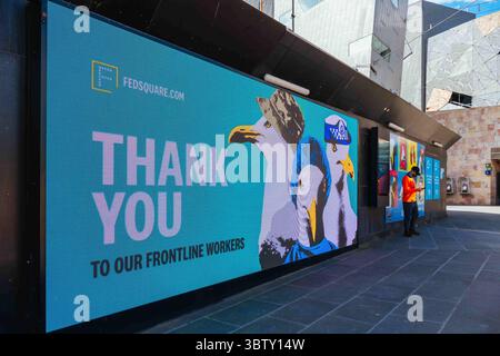 11 ottobre 2020: Melbourne, Australia - 10 ottobre 2020: Federation Square a Melbourne è tranquilla e vuota durante la pandemia di Coronavirus e il relativo blocco. (Immagine di credito: © Chris Putnam/ZUMA Wire) Foto Stock