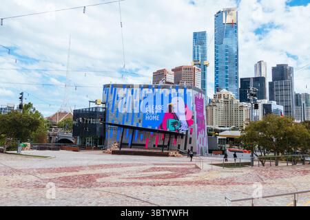 11 ottobre 2020: Melbourne, Australia - 10 ottobre 2020: Federation Square a Melbourne è tranquilla e vuota durante la pandemia di Coronavirus e il relativo blocco. (Immagine di credito: © Chris Putnam/ZUMA Wire) Foto Stock
