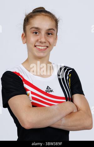 Zelia Caufriez posa durante un team building del Team Belgium in preparazione dell'EYOF2025 European Youth Olympics Festival, martedì 15 luglio 2025, a Louvain-la-Neuve. BELGA FOTO BENOIT DOPPAGNE Foto Stock