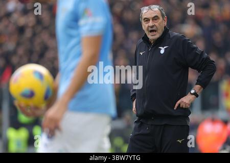 Roma, Italia. 14 gennaio 2024. Foto Alessandro Garofalo/LaPresse 14 gennaio 2024 Roma, Italia sport calcio Lazio vs Lecce - Campionato di calcio serie A TIM 2023/2024 - stadio Olimpico nella foto: Maurizio Sarri allenatore (SS Lazio); 14 gennaio 2024 Roma, Italia sport calcio Lazio vs Lecce - Campionato Italiano Football League A TIM 2023/2024 - Stadio Olimpico. Nella foto: Maurizio Sarri coach (SS Lazio); crediti: LaPresse/Alamy Live News Foto Stock