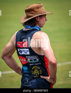 12 giugno 2021, Austin, Texas, Stati Uniti: Partita della United States Australian Football League tra i dingo Austin Crows e Dallas all'Onion Creek Soccer Complex di Austin, Texas. (Immagine di credito: © Ralph Arvesen/ZUMA Press) Foto Stock