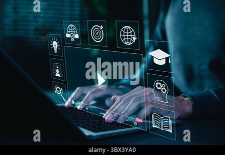 Formazione online e concetto di e-learning. Persona che utilizza un notebook con icone che rappresentano istruzione online, apprendimento, condivisione delle conoscenze, strumenti educativi, Foto Stock