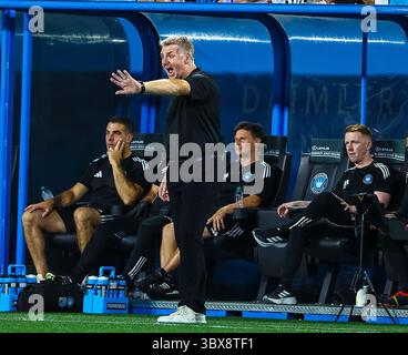 16 luglio 2025: Dean Smith è l'allenatore del Charlotte FC. Partita di calcio della Major League tra il DC United e il Charlotte FC al Bank of America Stadium di Charlotte, North Carolina. David Beach/CSM Foto Stock