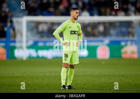 26 ottobre 2021, VITORIA, ALAVA, SPAGNA: Fidel dell'Elche CF in azione durante il campionato spagnolo, la Liga, partita di calcio tra Deportivo Alaves ed Elche CF a Mendizorrotza il 26 ottobre 2021 a Vitoria, Spagna. (Immagine di credito: © Ricardo Larreina/AFP7 via ZUMA Press Wire) Foto Stock