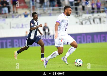 Vienna, Austria. 18 luglio 2025. VIENNA, AUSTRIA - 18 LUGLIO: Maurice Malone dell'Austria Vienna ha il pallone durante l'amichevole pre-stagionale tra FK Austria Wien e Hertha BSC Berlin alla generali Arena il 18 luglio 2025 a Vienna, Austria.250718 SEPA 29 006 - 20250718 PD7994 credito: APA-PictureDesk/Alamy Live News Foto Stock