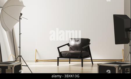Interno di un moderno studio fotografico con attrezzature professionali per l'illuminazione Foto Stock