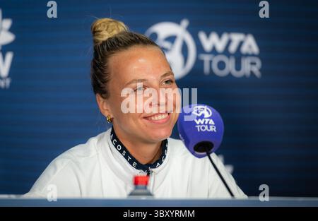 12 gennaio 2022, SYDNEY, AUSTRALIA: Anett Kontaveit dell'Estonia parla ai media dopo il secondo round del torneo di tennis WTA 500 Sydney Tennis Classic 2022 (Credit Image: © Rob Prange/AFP7 via ZUMA Press Wire) Foto Stock