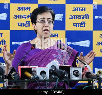 Nuova Delhi, India. 18 luglio 2025. NUOVA DELHI, INDIA - 18 LUGLIO: Lop Delhi Vidha Sabha e leader del partito AAP durante la conferenza stampa presso il quartier generale del partito, il 18 luglio 2025 a nuova Delhi, India. (Foto di Vipin Kumar/Hindustan Times/Sipa USA) credito: SIPA USA/Alamy Live News Foto Stock