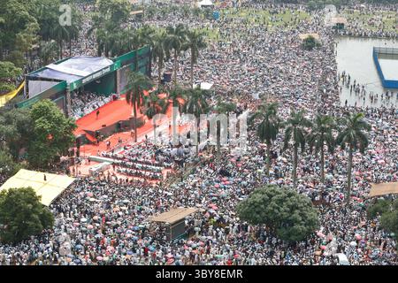 Dhaka, Bangladesh - 19 luglio 2025: Raduno nazionale del Bangladesh Jamaat-e-Islami a Suhrawardy Udyan a Dhaka che richiede sette punti. Foto Stock