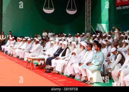Dhaka, Bangladesh - 19 luglio 2025: Raduno nazionale del Bangladesh Jamaat-e-Islami a Suhrawardy Udyan a Dhaka che richiede sette punti. Foto Stock