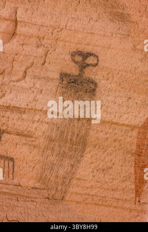 18 febbraio 2008, Utah, Stati Uniti: Una figura antropomorfica aliena sul Bartlett Rock Art Panel, un pannello in stile Barrier Canyon vicino a Moab, Utah. Dipinto circa 3000 anni fa dalla cultura arcaica. (Immagine di credito: © Jon G. Fuller/VW Pics via ZUMA Press Wire) Foto Stock
