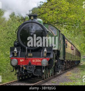 Locomotiva 61306 Mayflower sulla West Somerset Railway per il Gala di primavera nel 2024. Visto qui appena fuori Norton Fitzwarren, Somerset, Inghilterra, Regno Unito Foto Stock