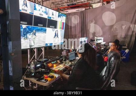 20 luglio 2021, Curtis Bay, Maryland, USA: Riprese video ed effetti speciali in un magazzino di produzione di eventi a Curtis Bay, MD (immagine di credito: © Edwin Remsberg/VW Pics via ZUMA Press Wire) Foto Stock