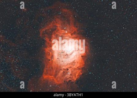 La nebulosa della laguna (Messier 8, NGC 6523), una gigantesca nube interstellare nella costellazione del Sagittario. Mappa stellare sfondi cielo notturno Foto Stock