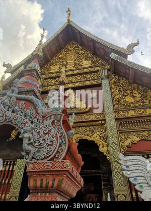 Tempio buddista in Thailandia Foto Stock