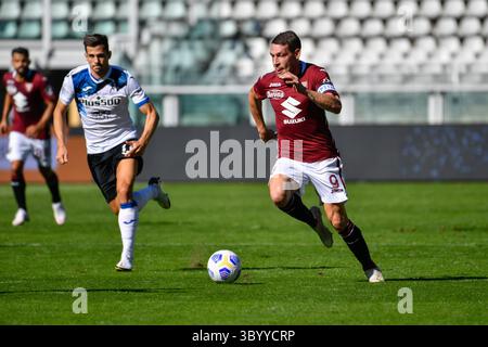 26 settembre 2020, Italia: Torino, Italia. 26 settembre 2020. Andrea Belotti (9) di Torino visto nella partita di serie A tra Torino e Atalanta allo Stadio Olimpico di Torino., Credit:Tommaso Fimiano / Gonzales Photo / ZUMA Press (Credit Image: © Tommaso Fimiano / Gonzales/Gonzales Photo via ZUMA Press) Foto Stock