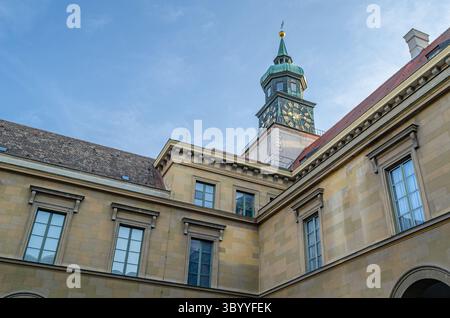Dettaglio architettonico della Residenz nel centro di Monaco, Germania, ex palazzo reale dei monasteri Wittelsbach di Baviera Foto Stock