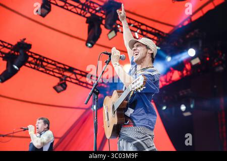 5 luglio 2014 - Roskilde, Inghilterra, Danimarca - il cantante, cantautore e musicista franco-spagnolo Manu Chao esegue un concerto dal vivo all'Orange Stage al Roskilde Festival 2014. Danimarca, 05/07 2014. (Immagine di credito: © Peter Troest/Gonzales foto tramite ZUMA Press) Foto Stock