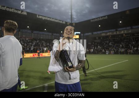 5 maggio 2017 - Farum, Inghilterra, Danimarca - Danimarca, Farum, 5 maggio 2017. Federico Santander (19) del FC Copenhagen celebra il 12° titolo danese del FC Copenhagen dopo un pareggio nel 1-1 contro il FC Nordsjealland a destra di Dream Park a Farum (immagine di credito: © Samy Khabthani/Gonzales foto via ZUMA Press) Foto Stock