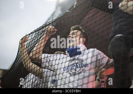 5 maggio 2017 - Farum, Inghilterra, Danimarca - Danimarca, Farum, 5 maggio 2017. I tifosi dell'FC Copenhagen celebrano il dodicesimo titolo di campionato DELL'FC Copenhagen nell'ALKA Superliga danese. (Immagine di credito: © Samy Khabthani/Gonzales foto tramite ZUMA Press) Foto Stock