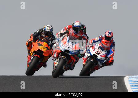27 ottobre 2018 - Victoria, Australia - Andrea Dovizioso (ITA) sul No.4 Ducati del Team Ducati all'angolo di Lukey Heights durante la sessione di prove 4 del GP d'Australia 2018 sul circuito di Phillip Island Grand Prix. (Immagine di credito: © Sydney Low/CSM tramite filo ZUMA) Foto Stock