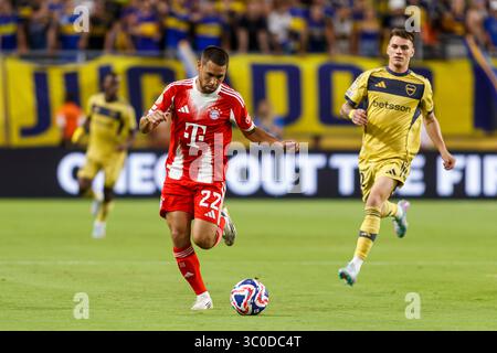 Miami, Florida - 20 giugno: Raphael Guerreiro del Bayern Munchen durante la partita della Coppa del mondo per club FIFA 2025 tra il Bayern Munchen e il Boca Juniors a. Foto Stock