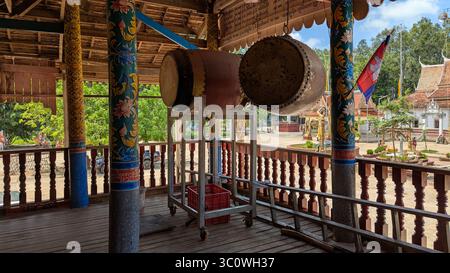 Kampong Cham, CAMBOGIA - 4 LUGLIO 2025: Pagoda Khmer nella provincia Foto Stock