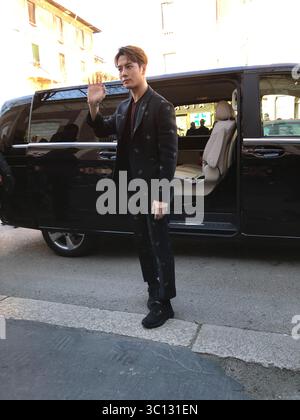 Street Style Fendi MFW uomo Autunno Inverno 2019-20, Milano, Italia, 14 gennaio 2019 (Credit Image: © Lucia Sabatelli/Soevermedia via ZUMA Press) Foto Stock