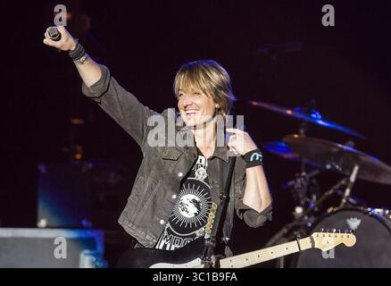28 agosto 2015 - Falcon Heights, Minnesota, Stati Uniti - Keith Urban si esibisce a un pubblico esaurito alla fiera statale del Minnesota a Falcon Heights il 28 agosto 2015. (Immagine di credito: Courtney Perry/Minneapolis Star Tribune/TNS via cavo ZUMA) Foto Stock
