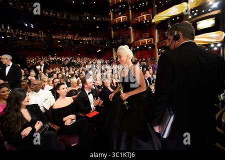 24 febbraio 2019 - Hollywood, California, Stati Uniti - dopo aver vinto l'Oscar per la musica scritta per il cinema (canzone originale), Lady Gaga durante gli Oscar o gli Oscar al Dolby Theatre di Hollywood. (Immagine di credito: © AMPAS/ZUMA Wire/ZUMAPRESS.com) Foto Stock