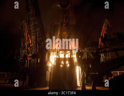 14 marzo 2019 - Baikonur, Kazakistan - la navicella Soyuz MS-12 viene lanciata con i membri dell'equipaggio della Expedition 59 Nick Hague e Christina Koch della NASA, insieme ad Alexey Ovchinin di Roscosmos, ora kazaka (14 marzo ora orientale) al cosmodromo di Baikonur in Kazakistan. Hague, Koch e Ovchinin trascorreranno sei mesi e mezzo a vivere e lavorare a bordo della stazione spaziale Internazionale. (Immagine di credito: © Bill Ingalls/ZUMA Wire/ZUMAPRESS.com) Foto Stock