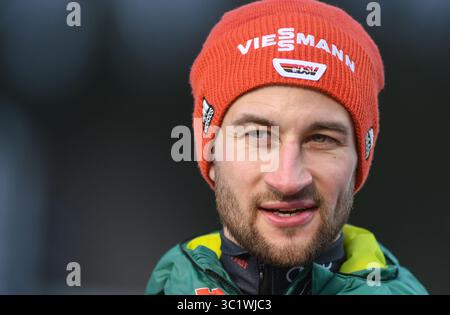 22 marzo 2019 - Planica, Slovenia - la Germania Markus Eisenbichler festeggia la sua vittoria durante la Coppa del mondo di salto con gli sci FIS Flying Hill, competizione individuale a Planica. (Immagine di credito: © immagini Milos Vujinovic/SOPA tramite cavo ZUMA) Foto Stock