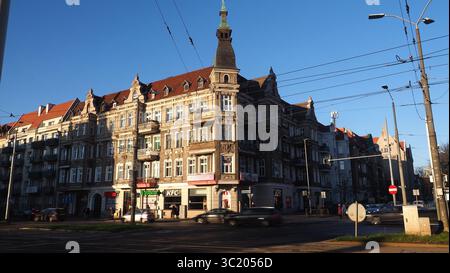 Edificio storico della tenuta e Torre delle guglie a Szczecin, Polonia Foto Stock